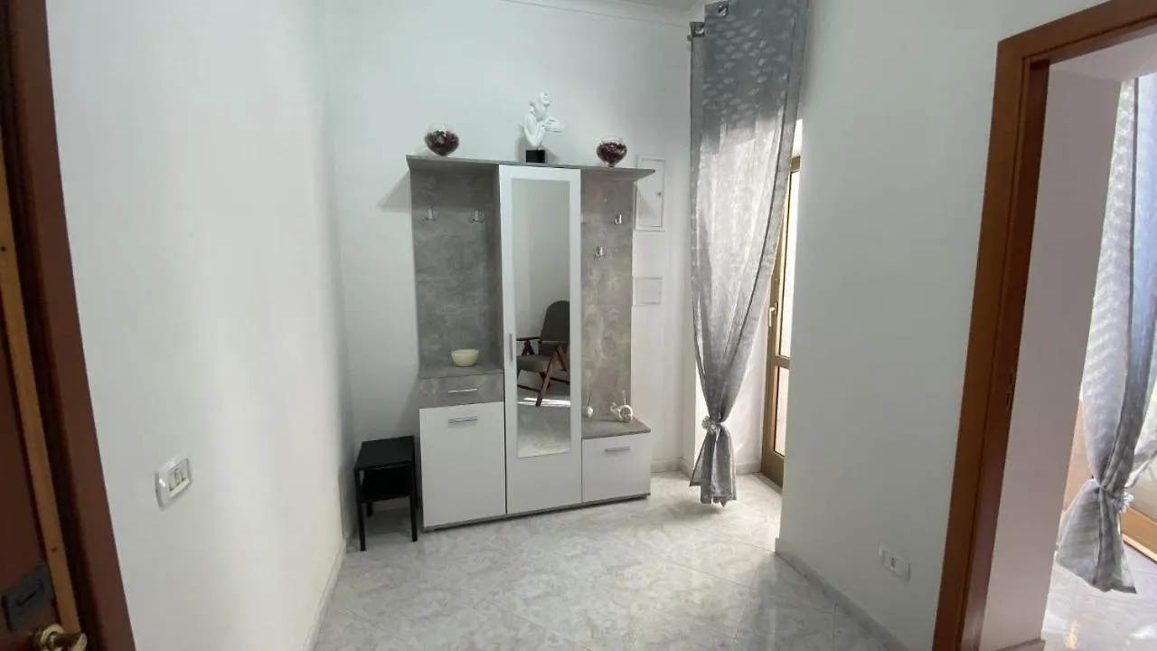 Sea&Sun Apartament Chiaia Неаполь Апартаменты