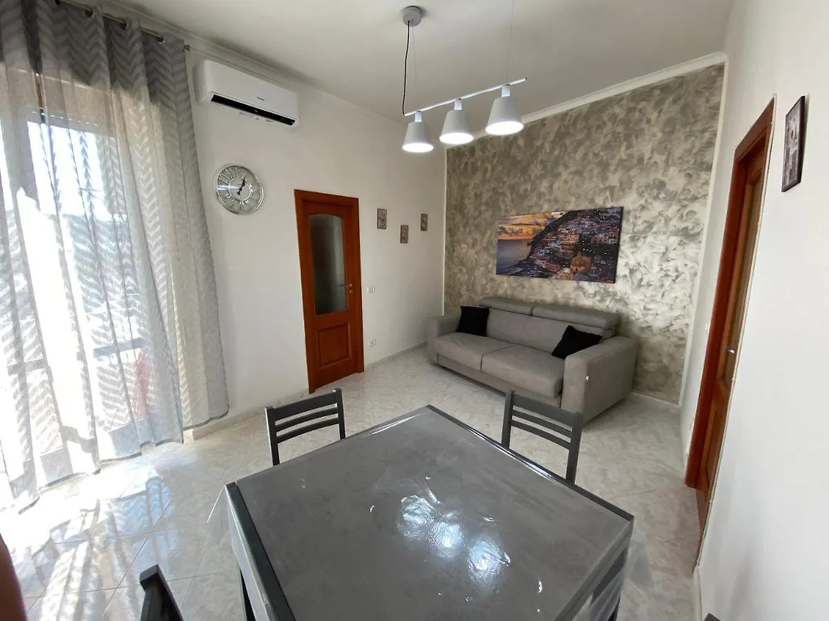 Sea&Sun Apartament Chiaia Naples